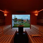 Haringerhof Mit Saunawelt Und Naturbadeteich 3* 그라펜하우젠
