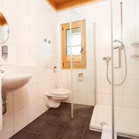 Hotel Haringerhof Mit Saunawelt Und Naturbadeteich Grafenhausen