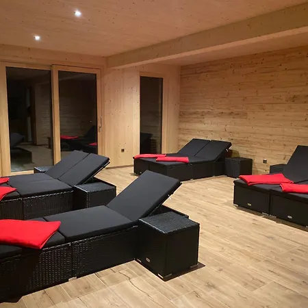 Haringerhof Mit Saunawelt Und Naturbadeteich Hotel 3*