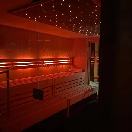 Haringerhof Mit Saunawelt Und Naturbadeteich Grafenhausen