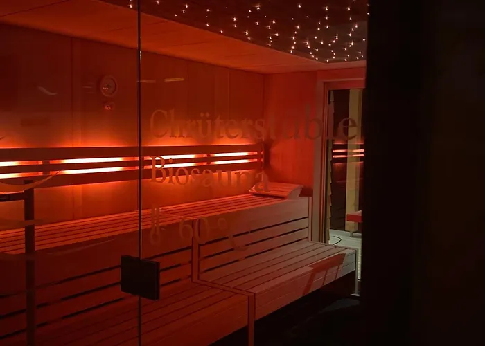 Haringerhof Mit Saunawelt Und Naturbadeteich Grafenhausen